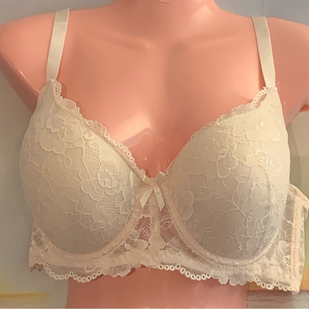 B. Luxe Women’s Push Up Underwire Lace Bra Cream Color Size 36D